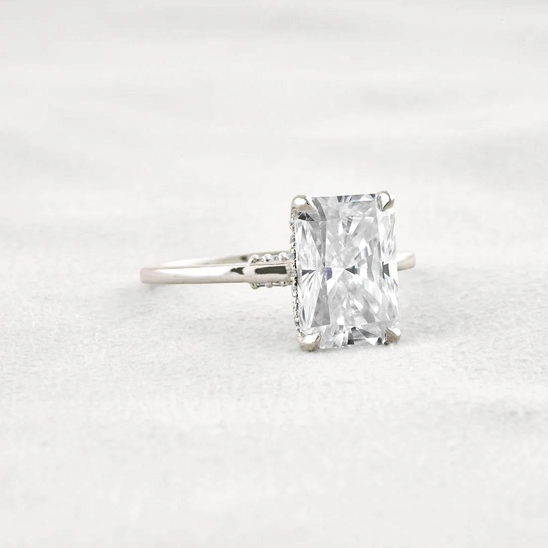 4.15 CT Radiant Cut Moissanite Ring Dazzling Solitaire Wedding Ring Sterling Silver