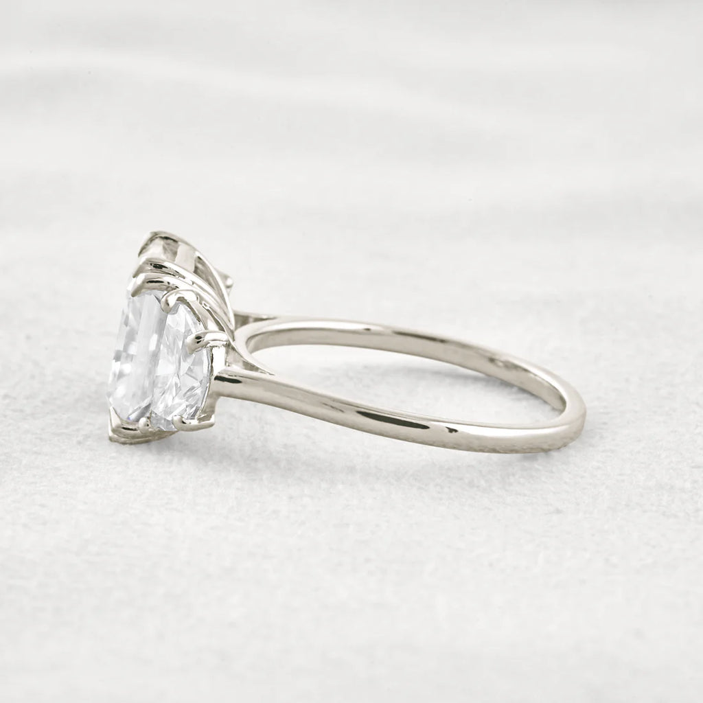 3.24CT Radiant Moissanite Ring Three Stone Setting Brilliant Diamond Band