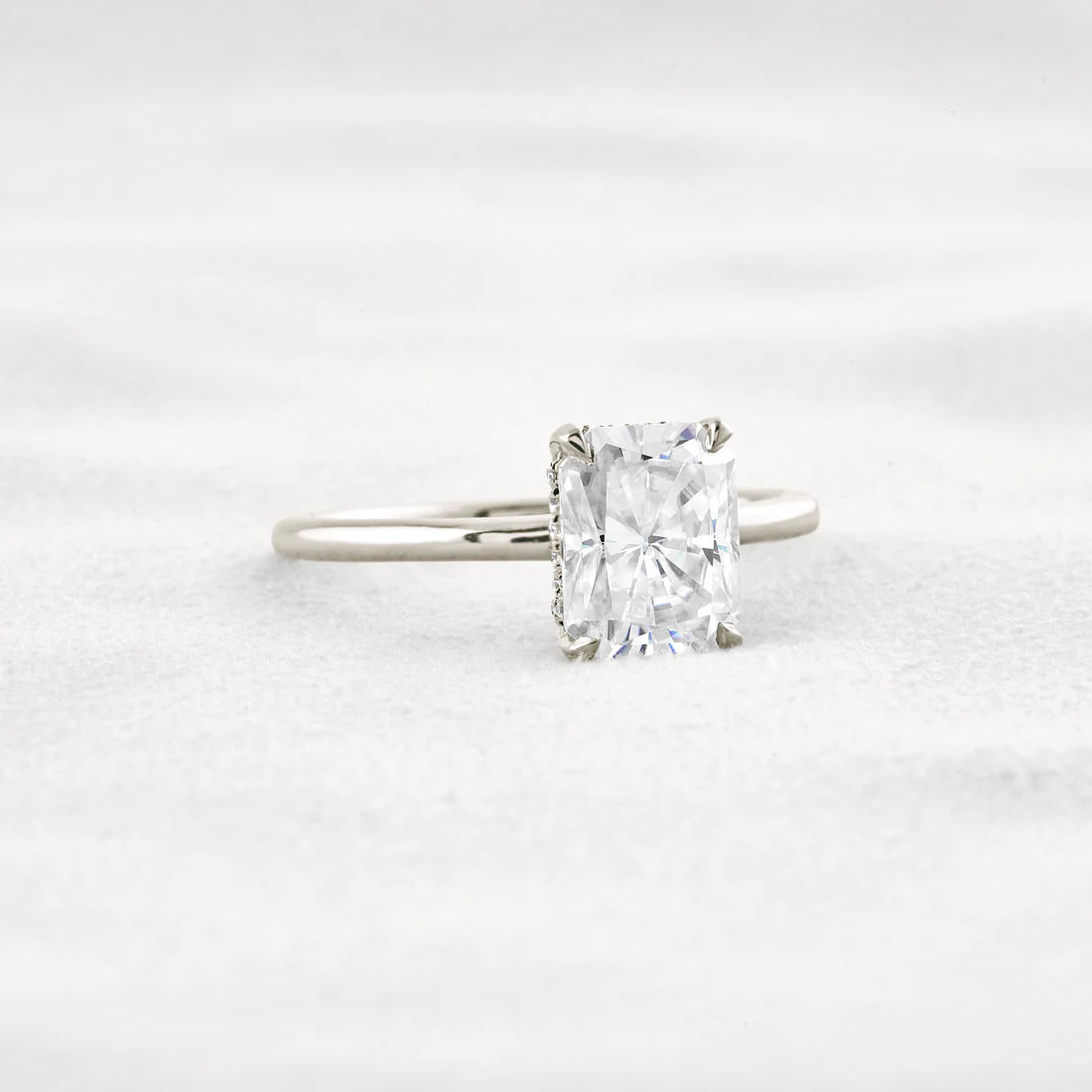 2.3 CT Radiant Cut Solitaire Moissanite Engagement Ring Sterling Silver Wedding Jewellery