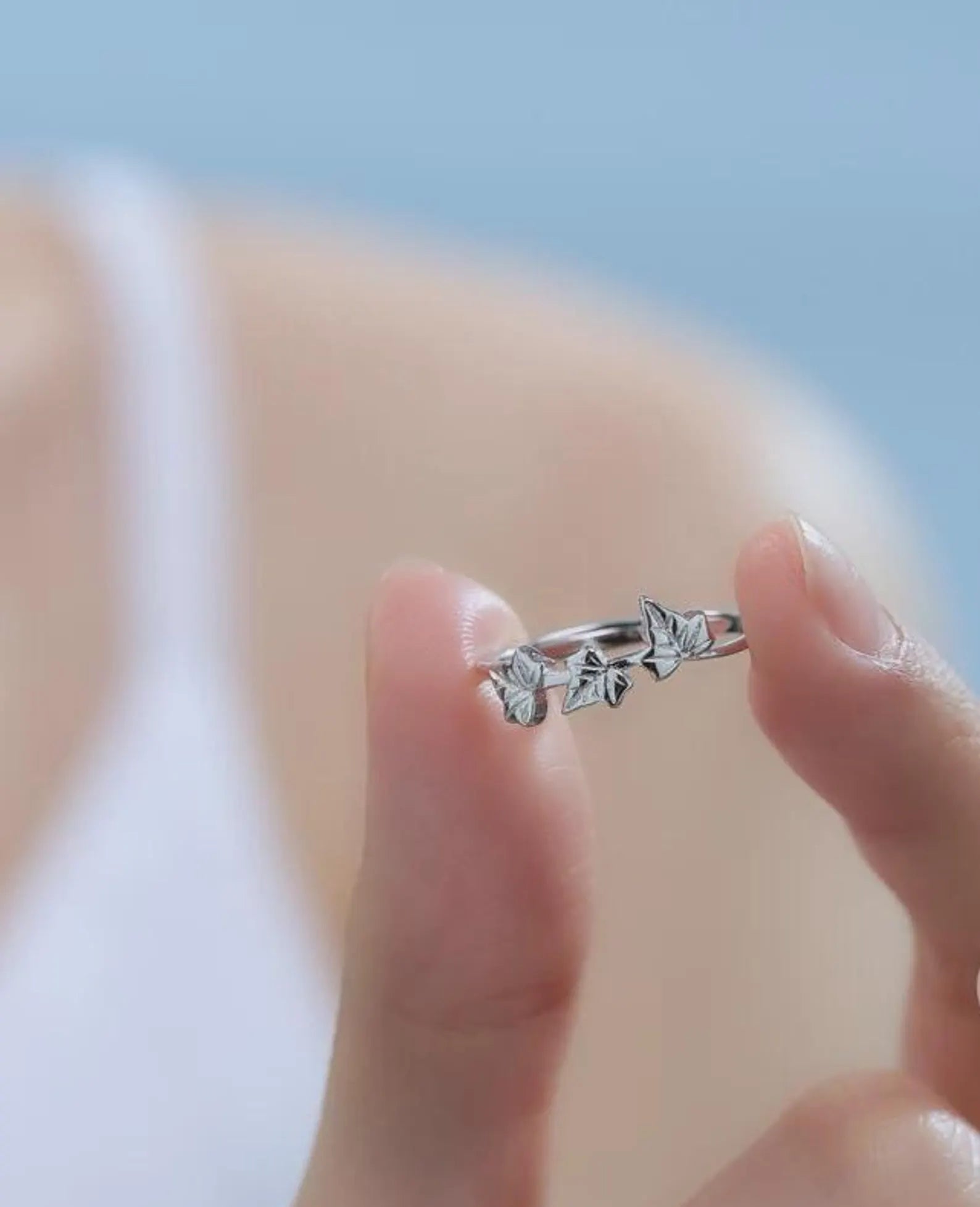 925 Sterling Silver Leaf Motif Ring | Stackable Ring