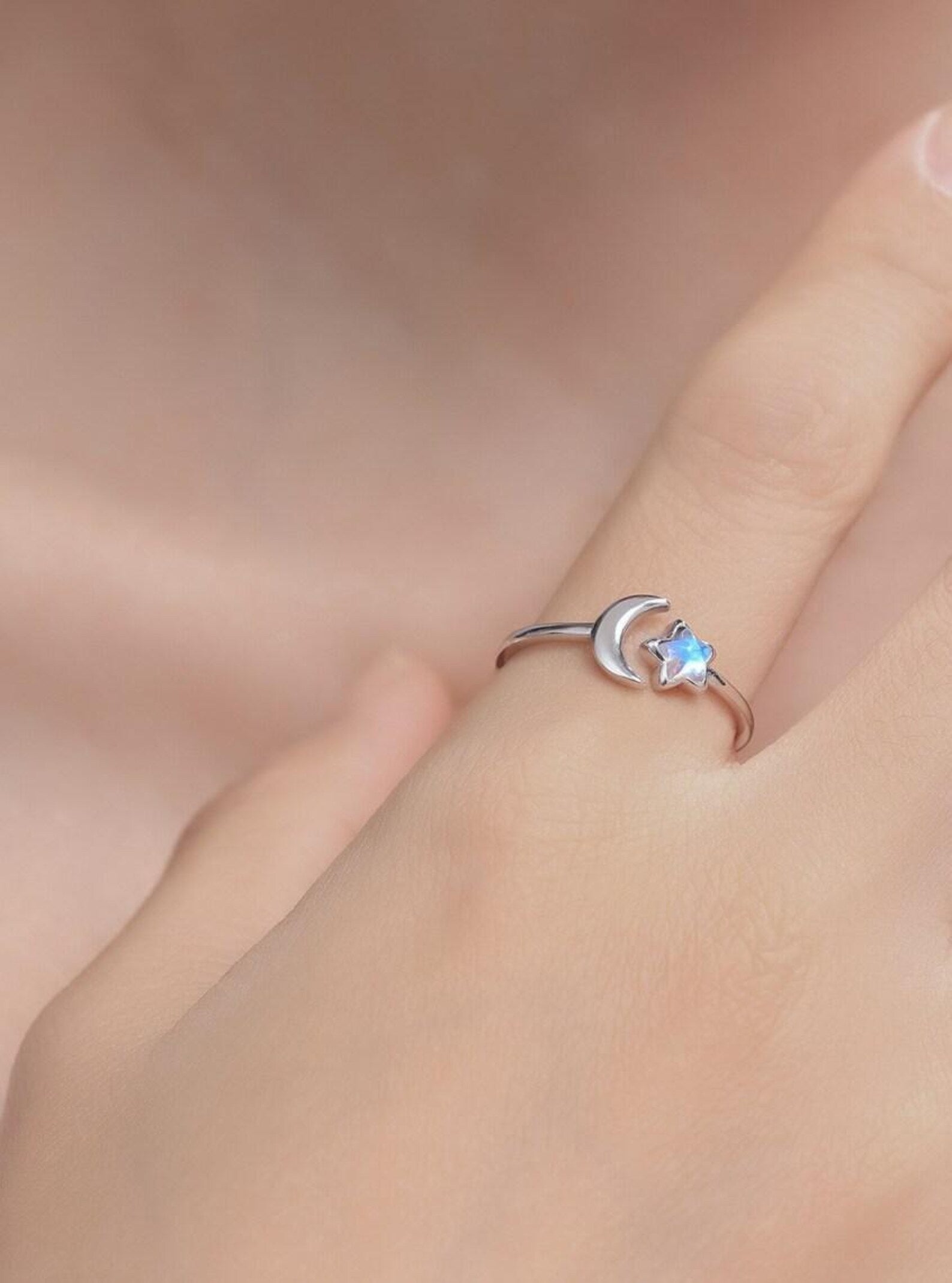 925 Sterling Silver Moonstone Star and Moon Ring