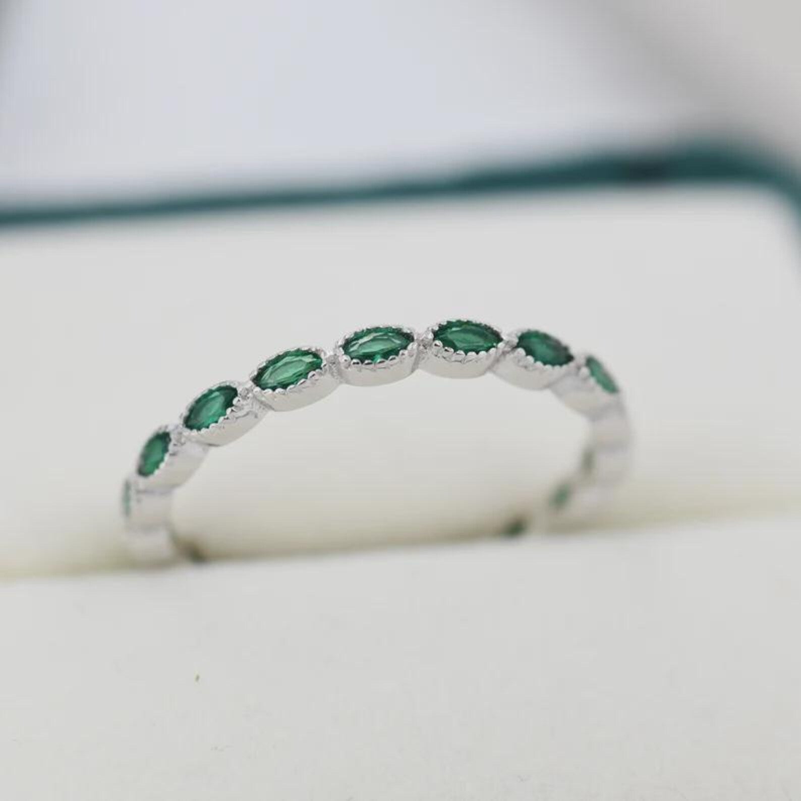 925 Sterling Silver Emerald Marquise CZ Infinity Ring