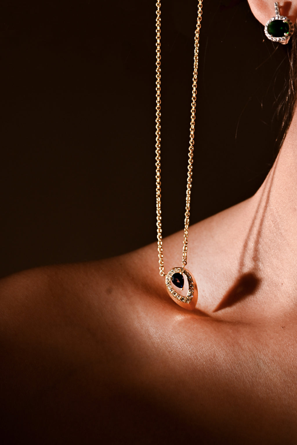 Pear-Cut Alexandrite Pendant Necklace with Moissanite Halo - 925 Silver with Gold Plating