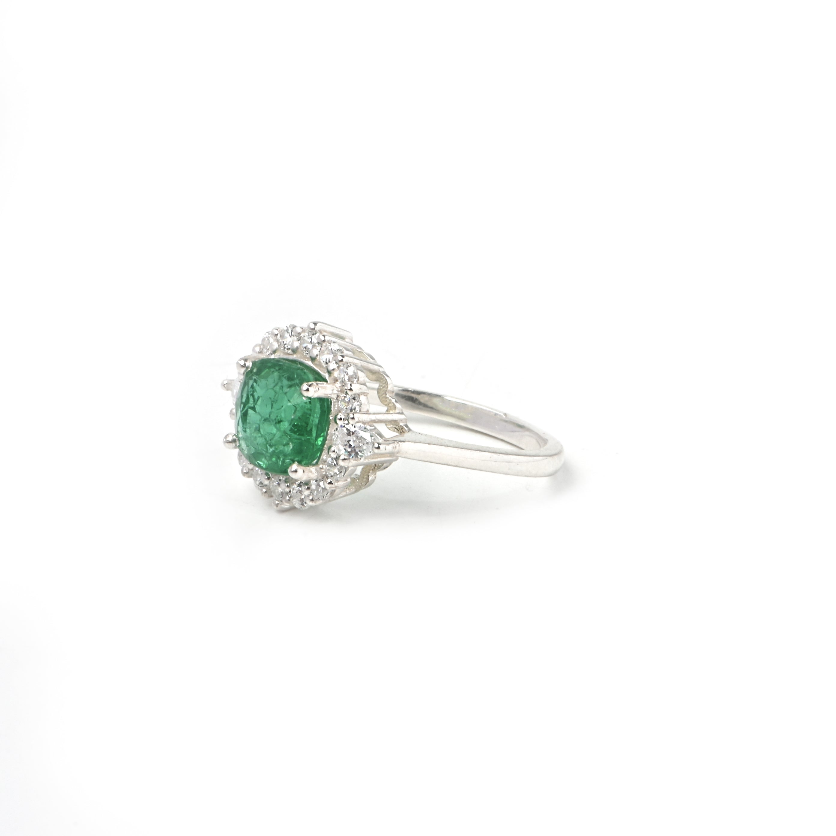 Cushion-Cut Emerald Halo Ring – 925 Sterling Silver