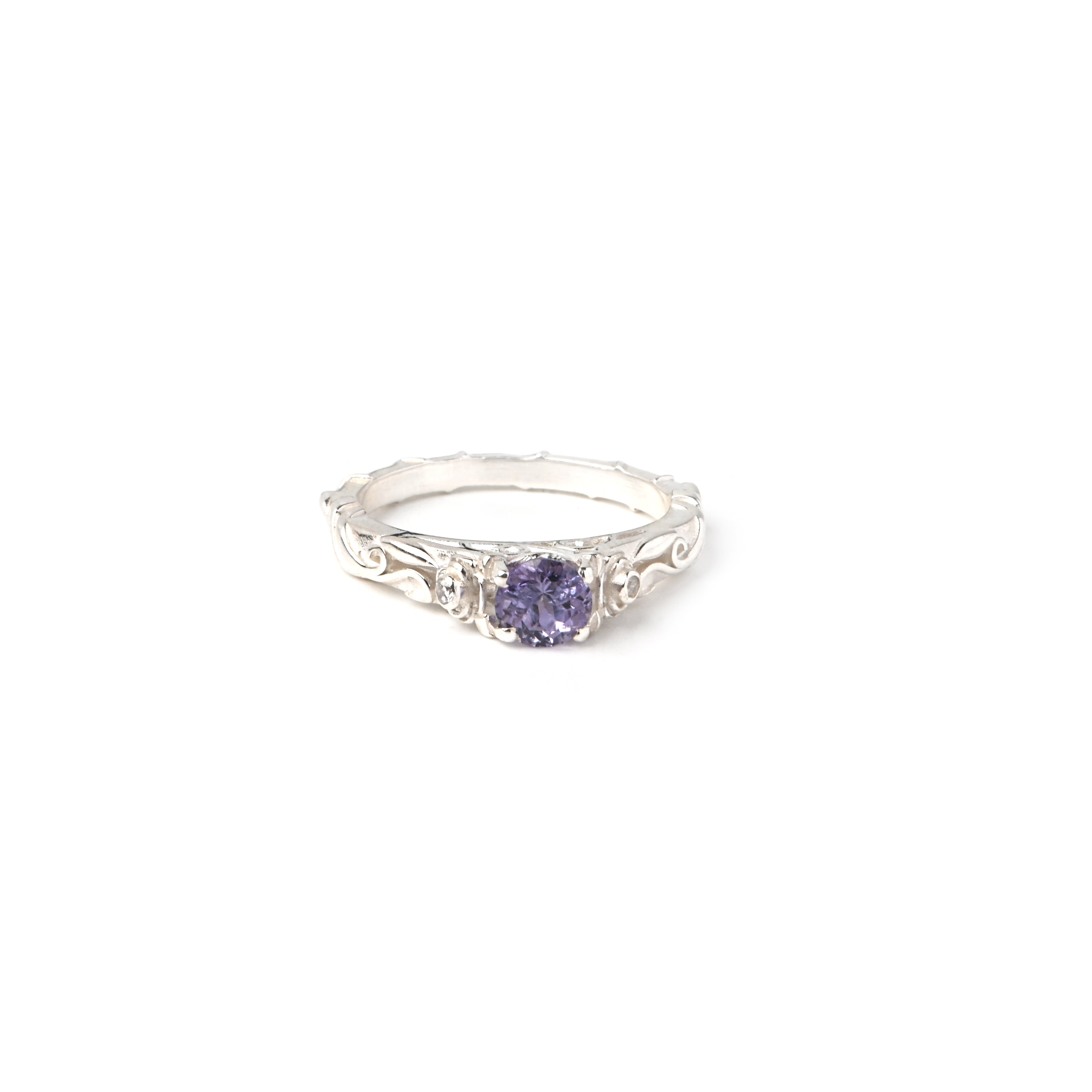 Vintage Alexandrite Ring in 925 Sterling Silver – Color-Changing Gemstone