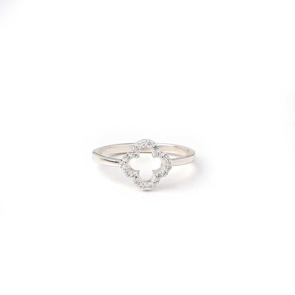 Moissanite Clover Ring – 925 Sterling Silver Openwork Design