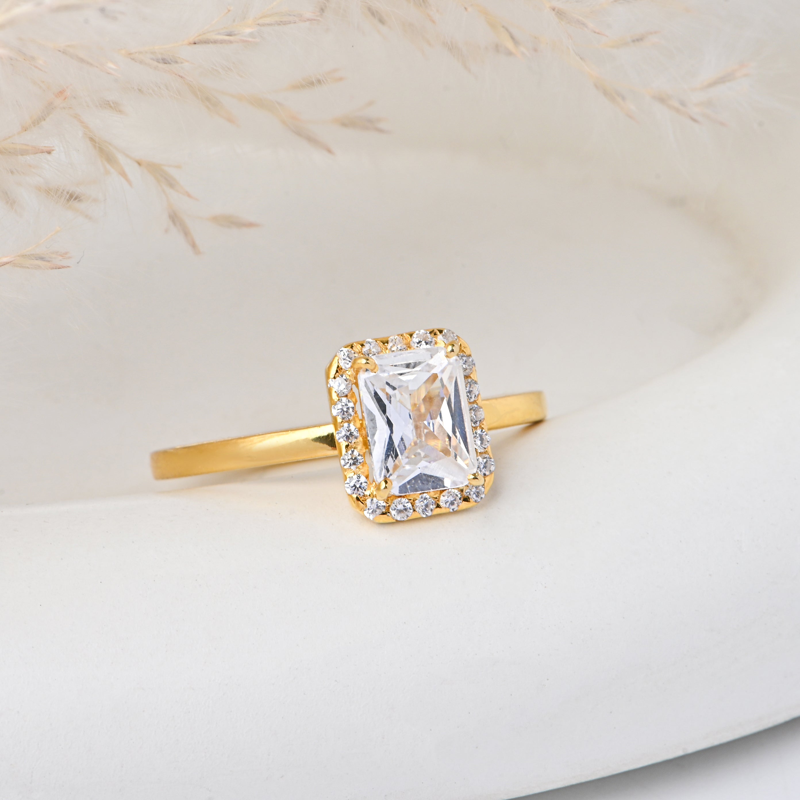 Elegant Gold-Plated Sterling Silver Ring with Cubic Zirconia – Rectangle Halo Design