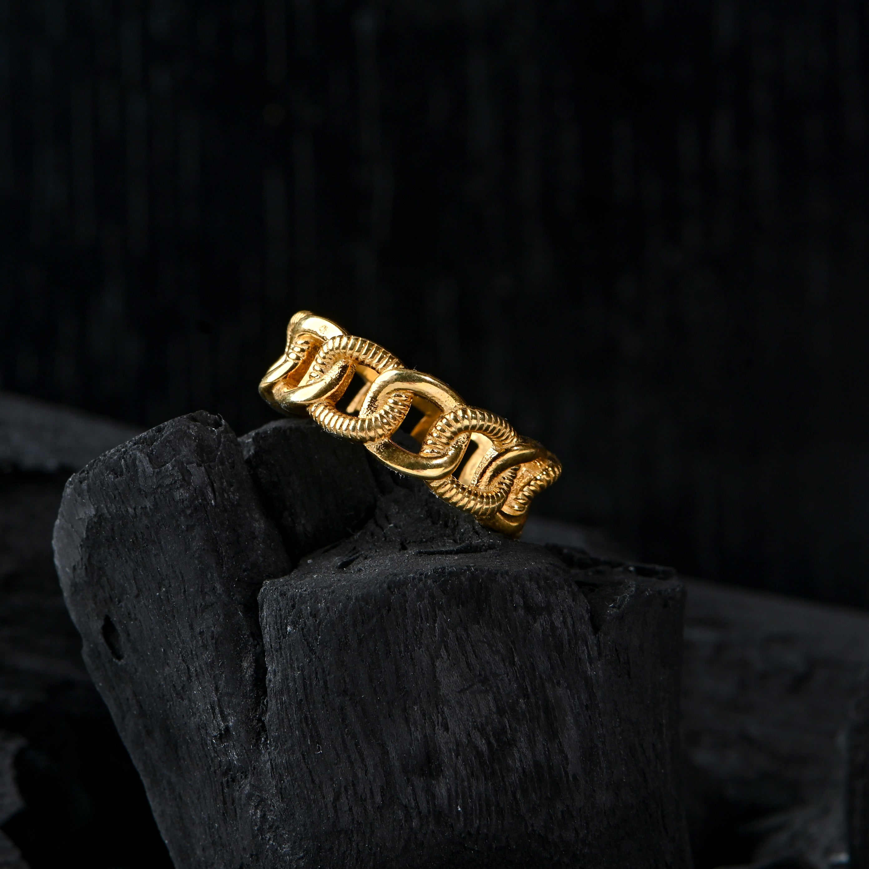 Bold Chain Link Band Ring in Gold-Toned 925 Sterling Silver