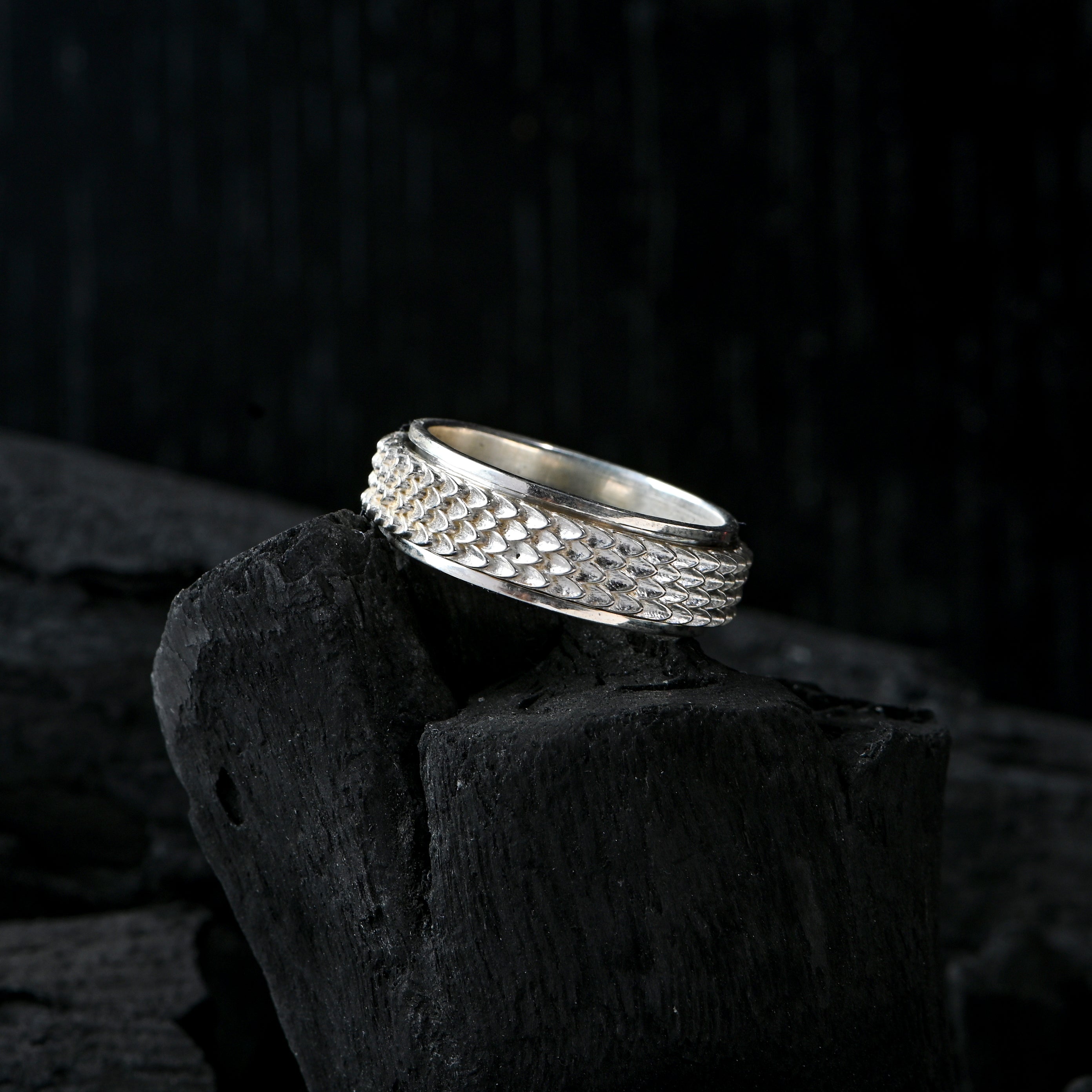 Textured Band Ring – 925 Sterling Silver | Unisex Statement Ring