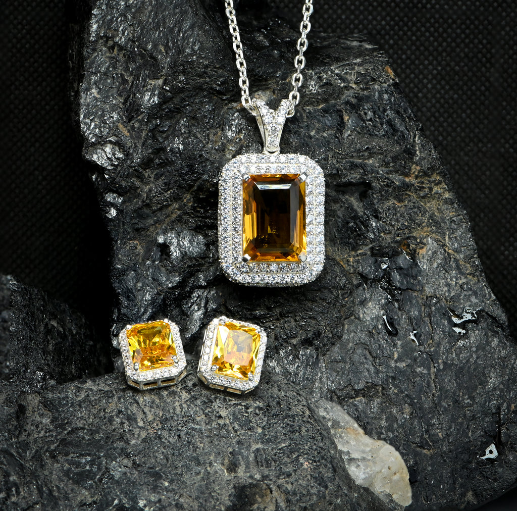 925 Sterling Silver Radiant Emission Necklace and Earring Set Party Wear