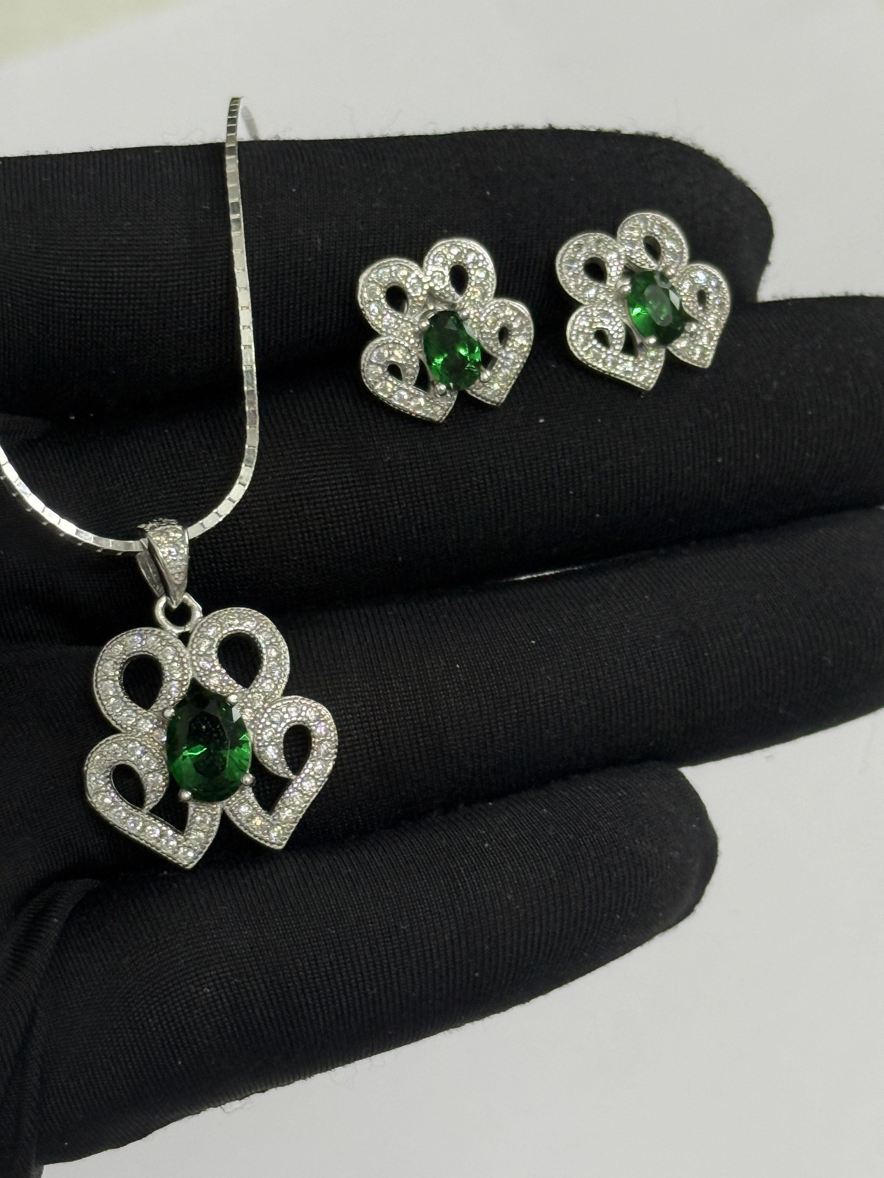 Premium 925 Sterling Silver Oval Emerald Necklace With Earring