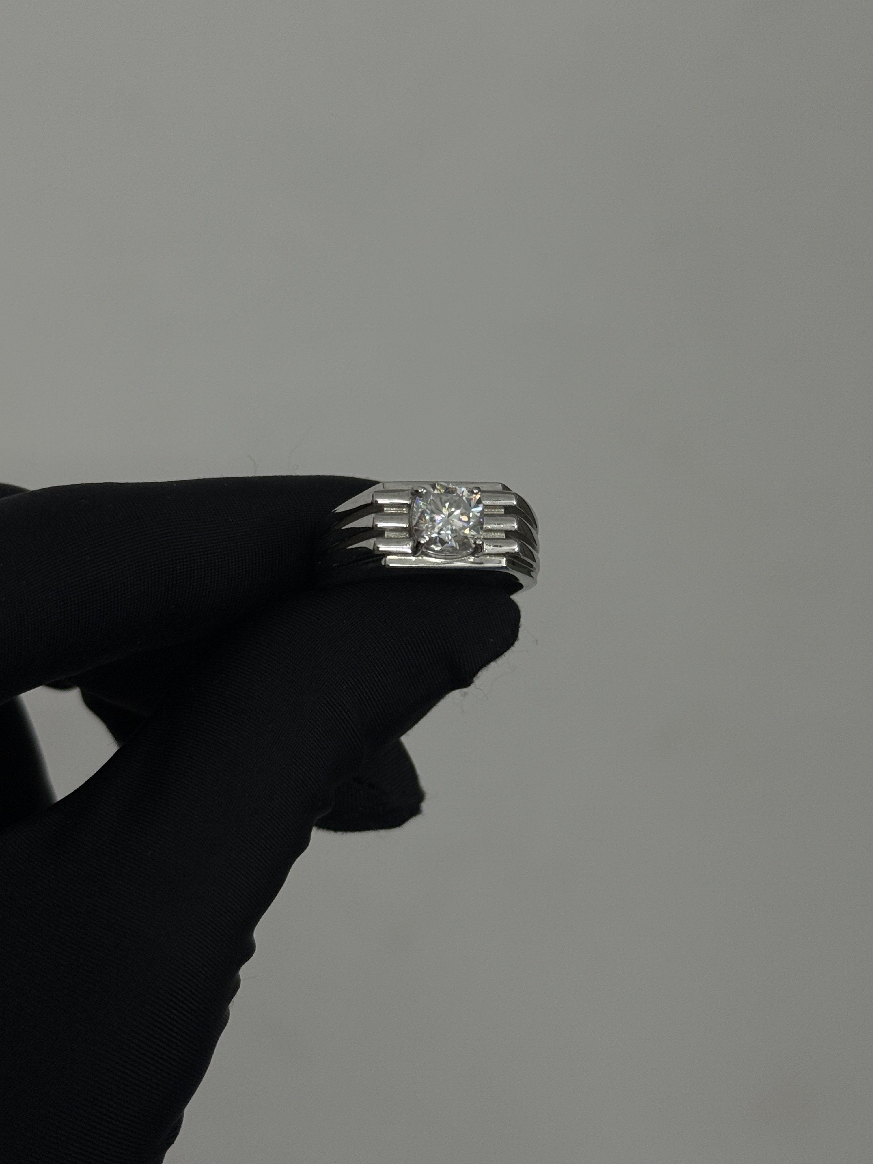 25 Silver Moissanite Cushion-Cut Ring for Women – Prong Setting Gift for Her