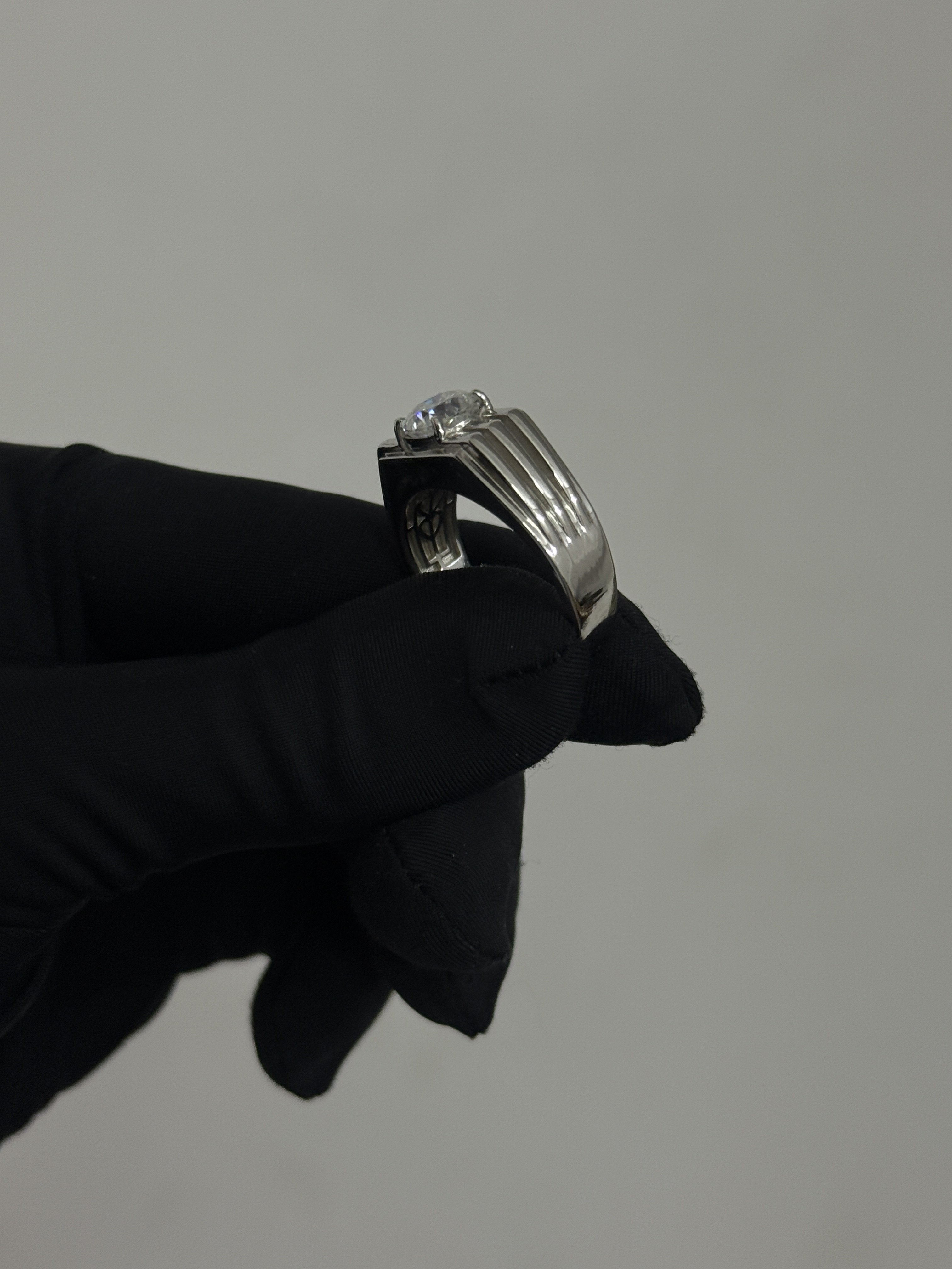 25 Silver Moissanite Cushion-Cut Ring for Women – Prong Setting Gift for Her