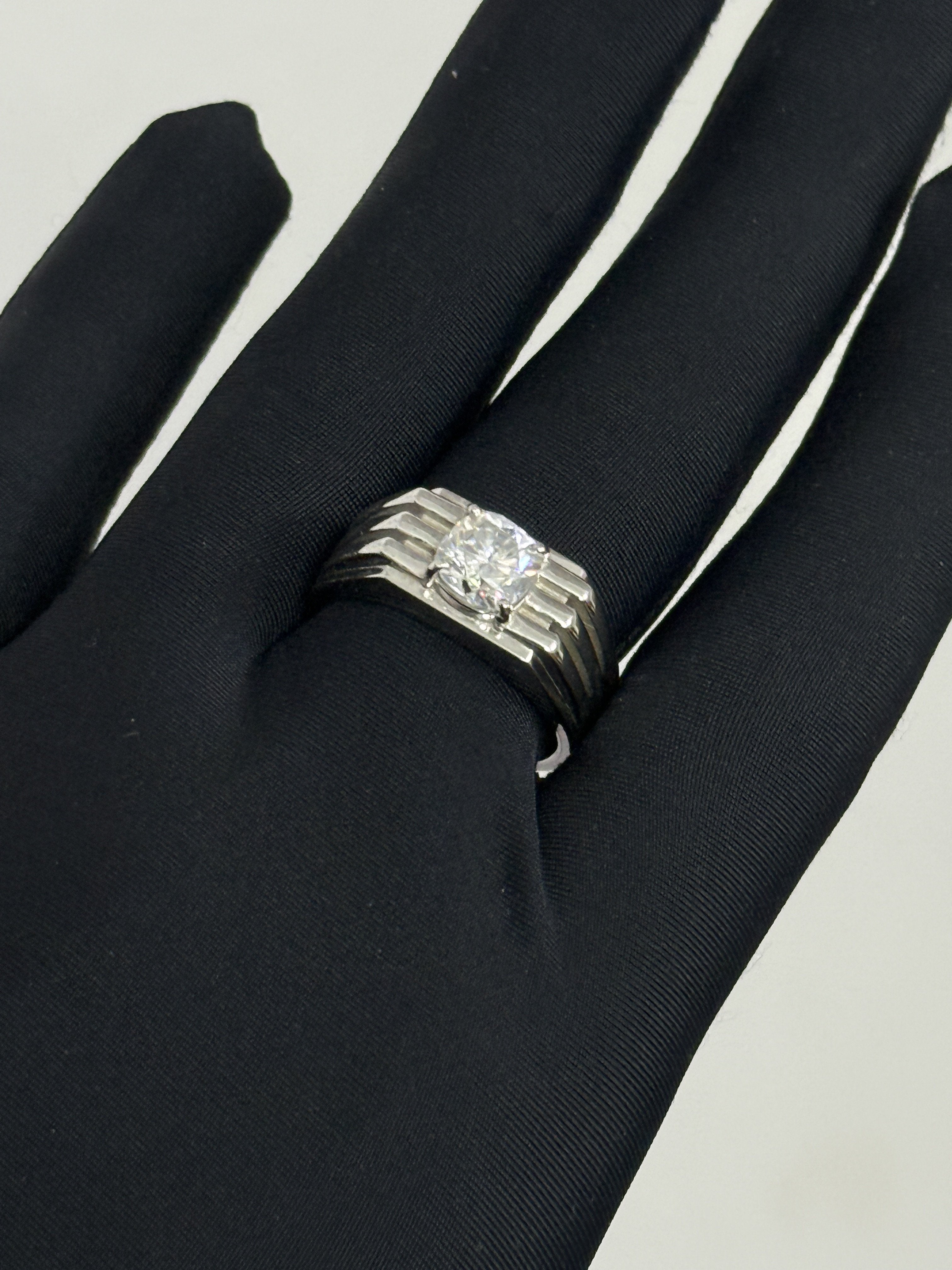 25 Silver Moissanite Cushion-Cut Ring for Women – Prong Setting Gift for Her