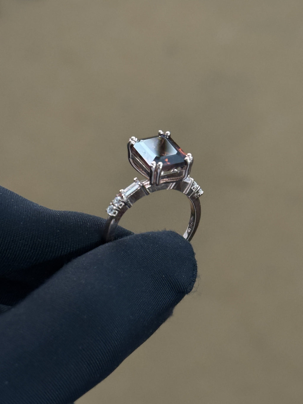 925 Silver Prong-Set Smoky Lab Ring – Octagon-Cut Gemstone Birthday Gift