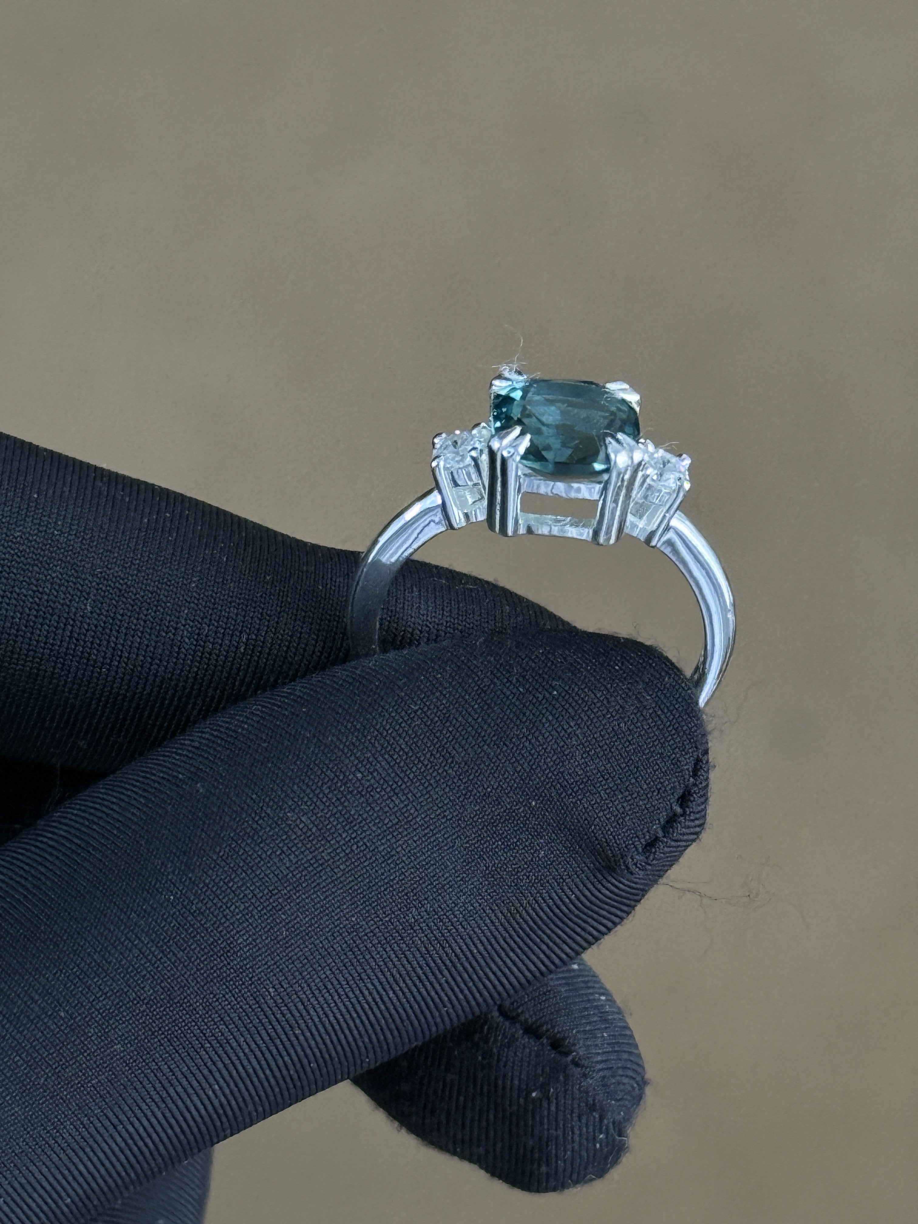 Beautiful  925 Silver Cushion-Cut Blue Topaz Ring Wedding Wear Jewellery