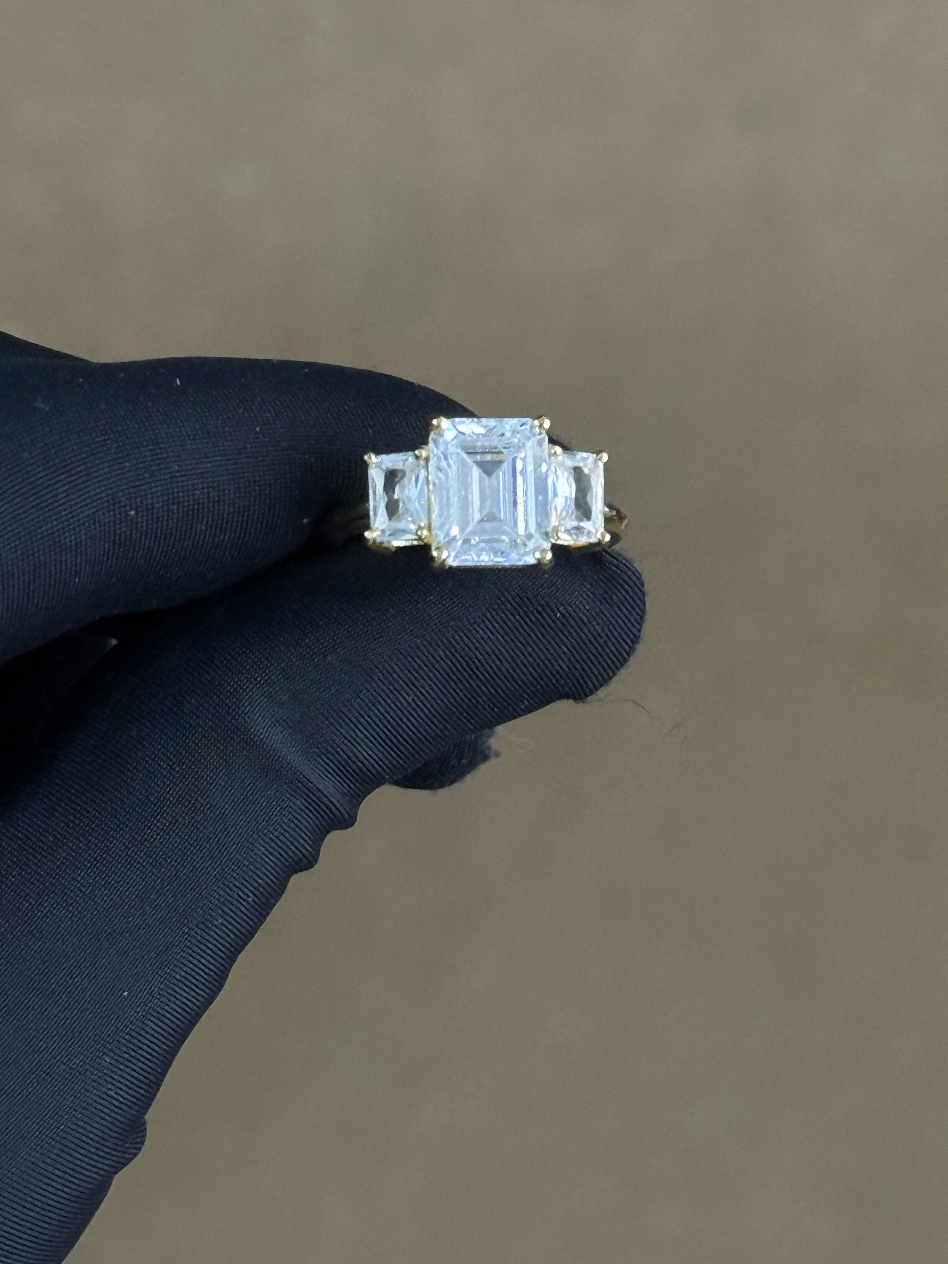 Statement 925 Silver Prong-Set Moissanite Ring – Octagon-Cut Gemstone, 5 Gram