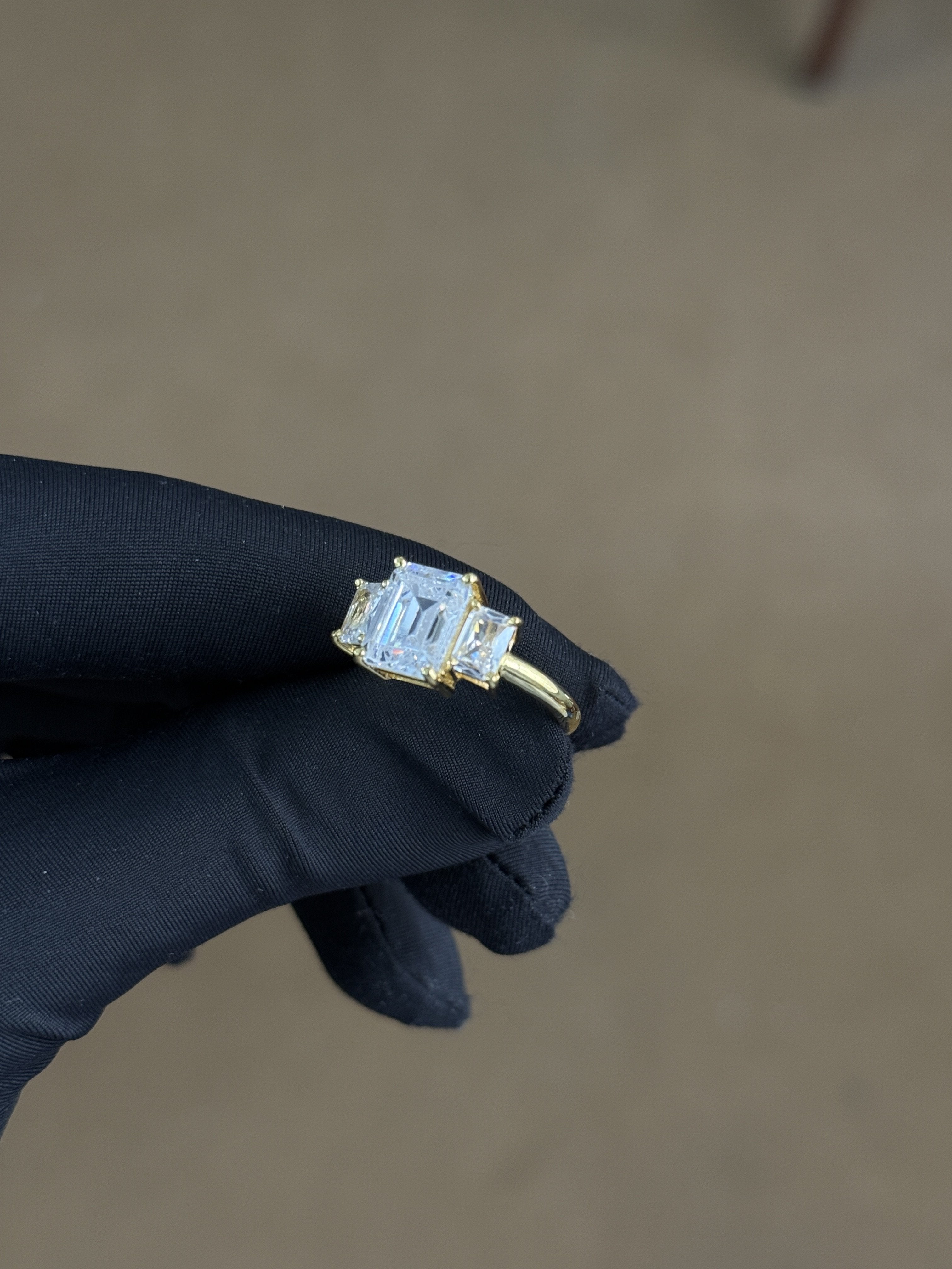 Statement 925 Silver Prong-Set Moissanite Ring – Octagon-Cut Gemstone, 5 Gram