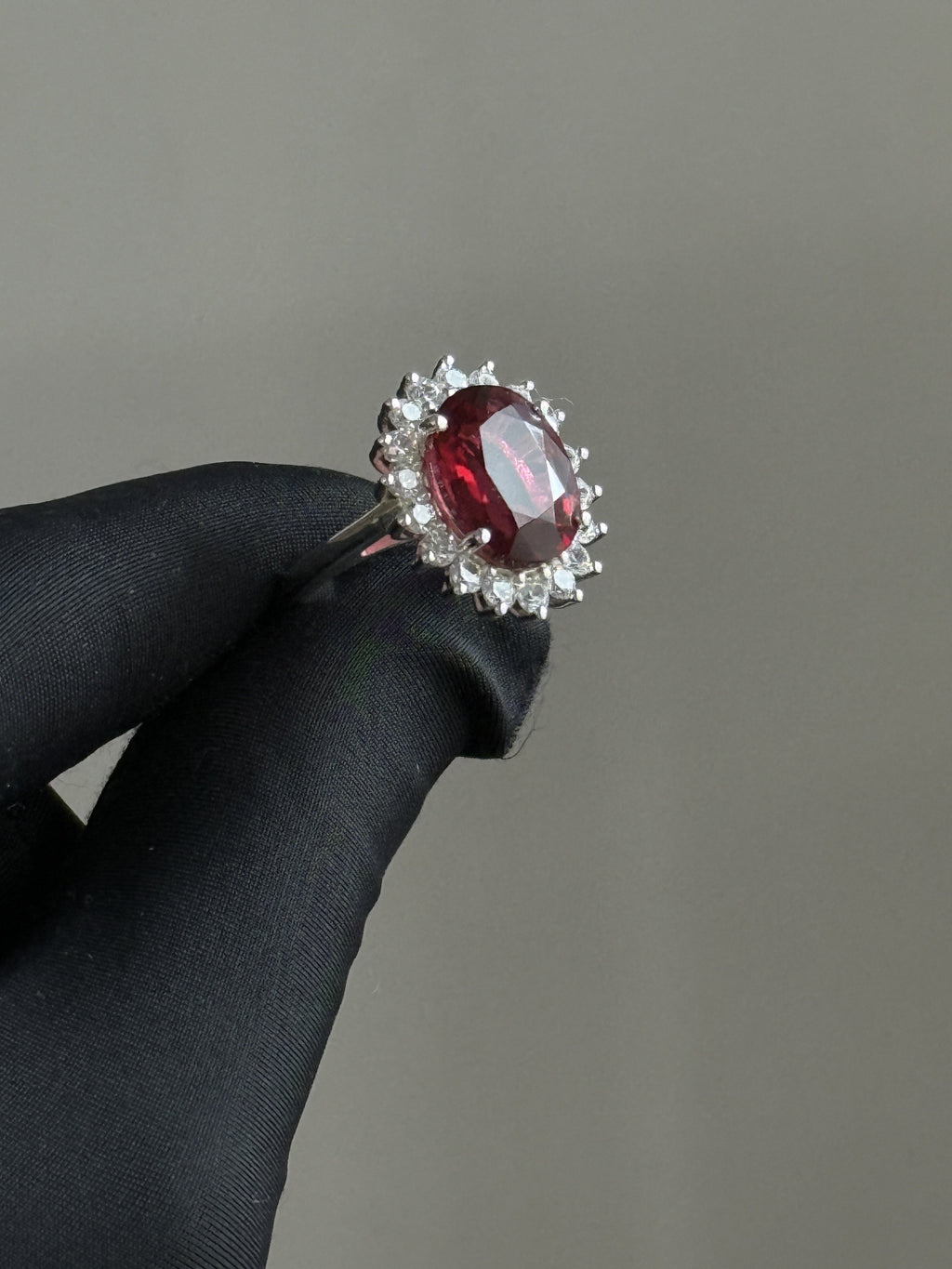 925 Silver Prong-Set Oval Lab Ruby Ring – Elegant 6 Gram Design Birthday Gift