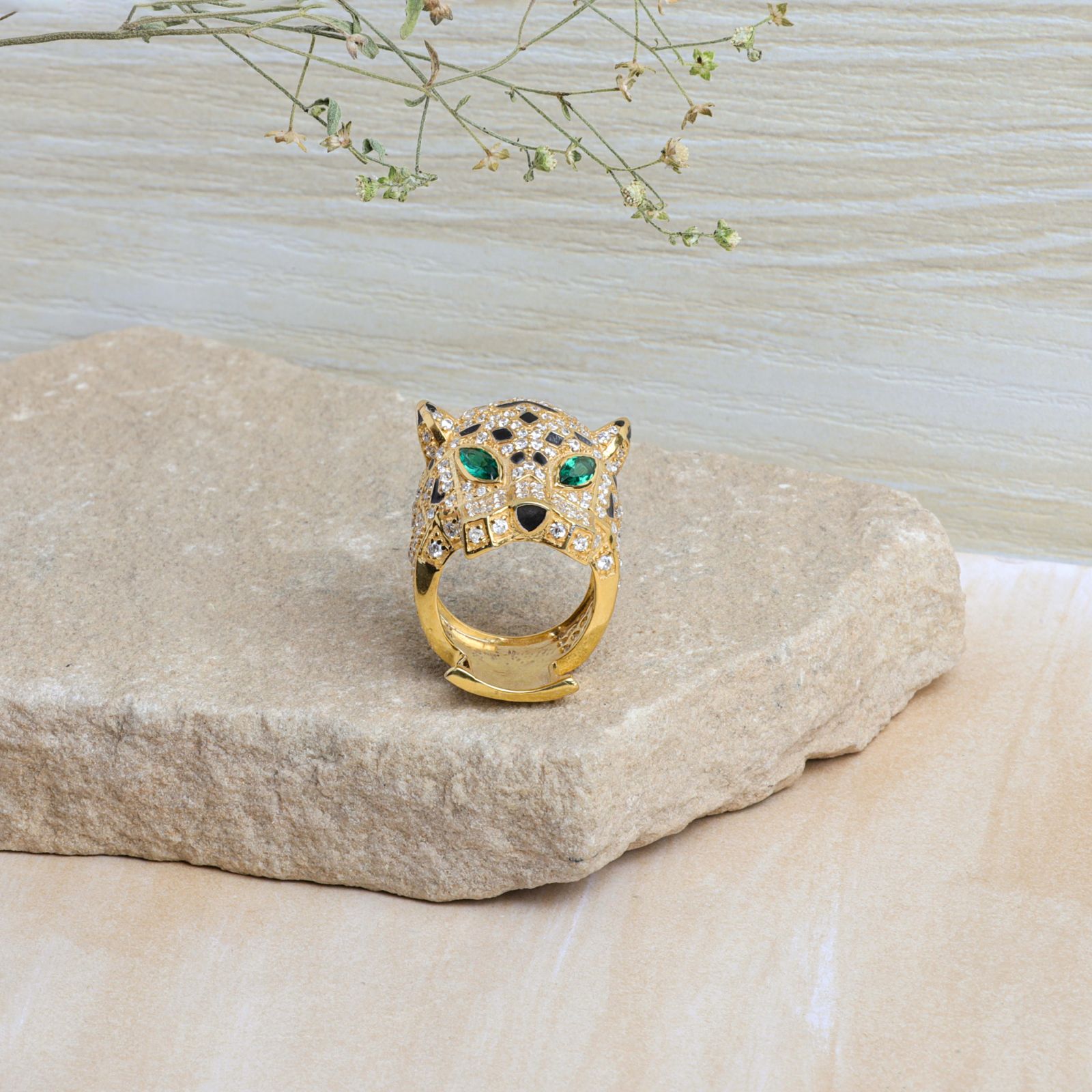 Gold Plated 925 Sterling Silver Panther Ring – Cubic Zirconia & Emerald Eyes