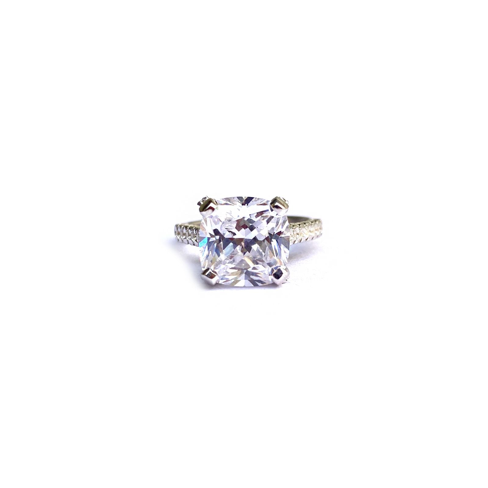 Elegant Cushion-Cut CZ Wedding Ring in 925 Sterling Silver