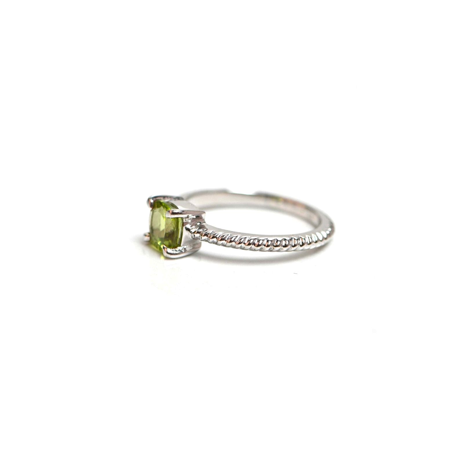 925 Sterling Silver Ring with 7mm Cushion-Cut Peridot Stone