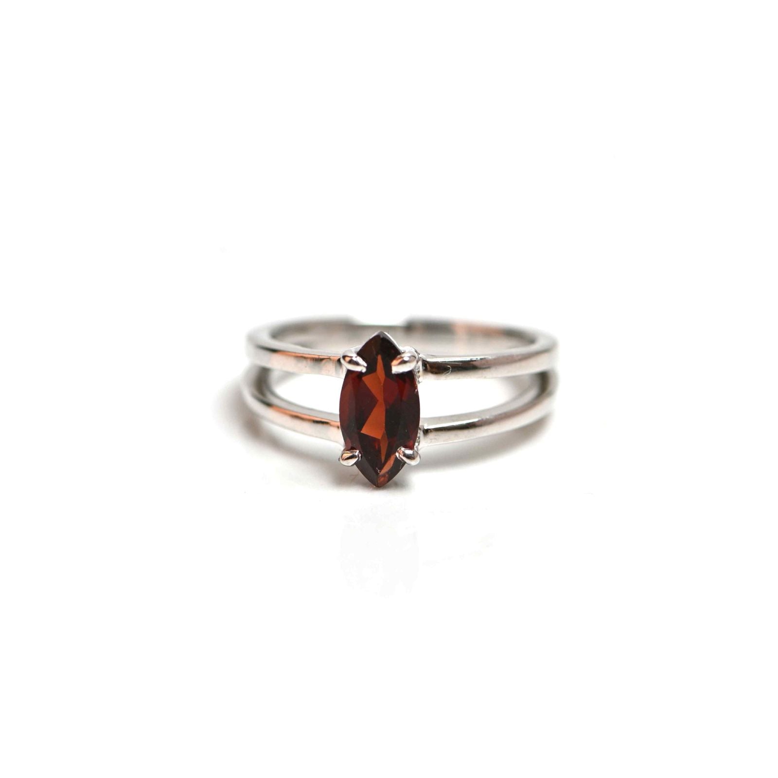Garnet Marquise Cut Ring – 925 Sterling Silver Minimalist Band