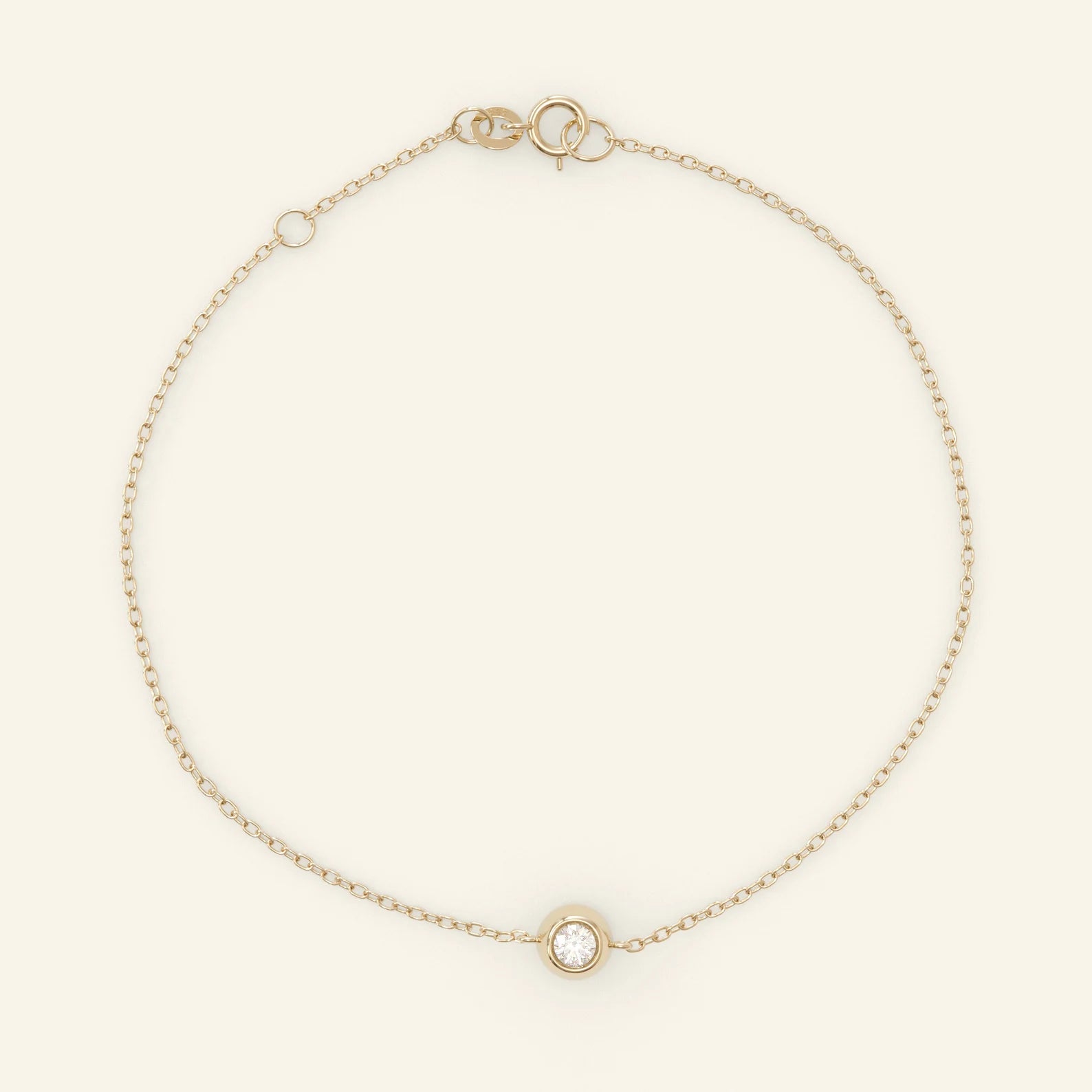 Vintage Gold Diamond Solitaire Bracelet For Women : Two-Sided Bezel Design