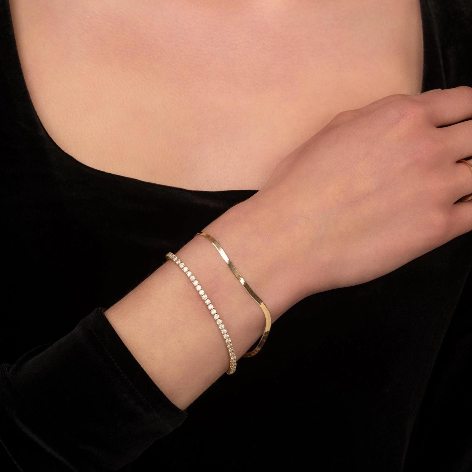 Solid Gold Herringbone Chain Bracelet: Stackable 2.5mm